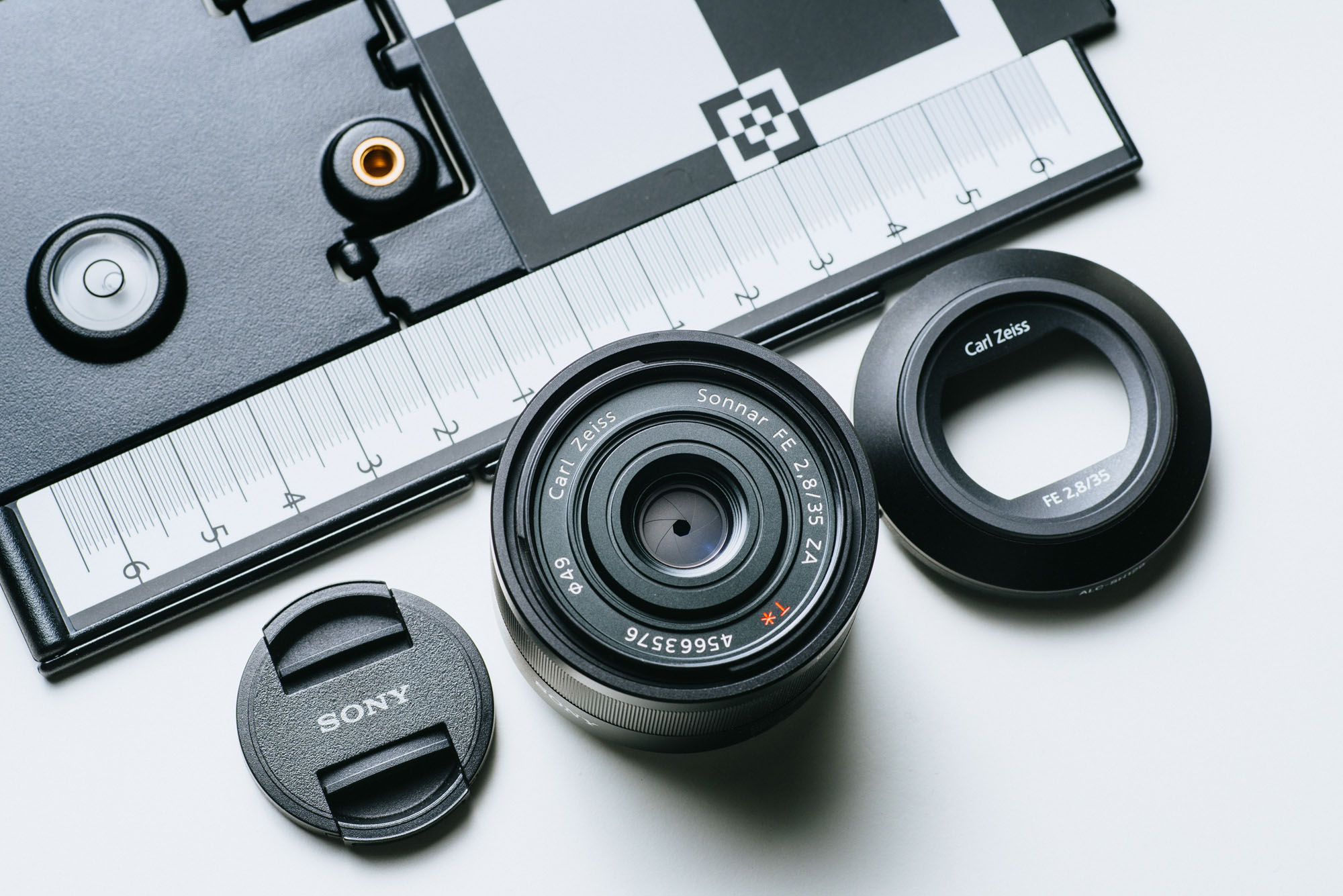 Sony_Zeiss_35mm_f_2.8_review_02