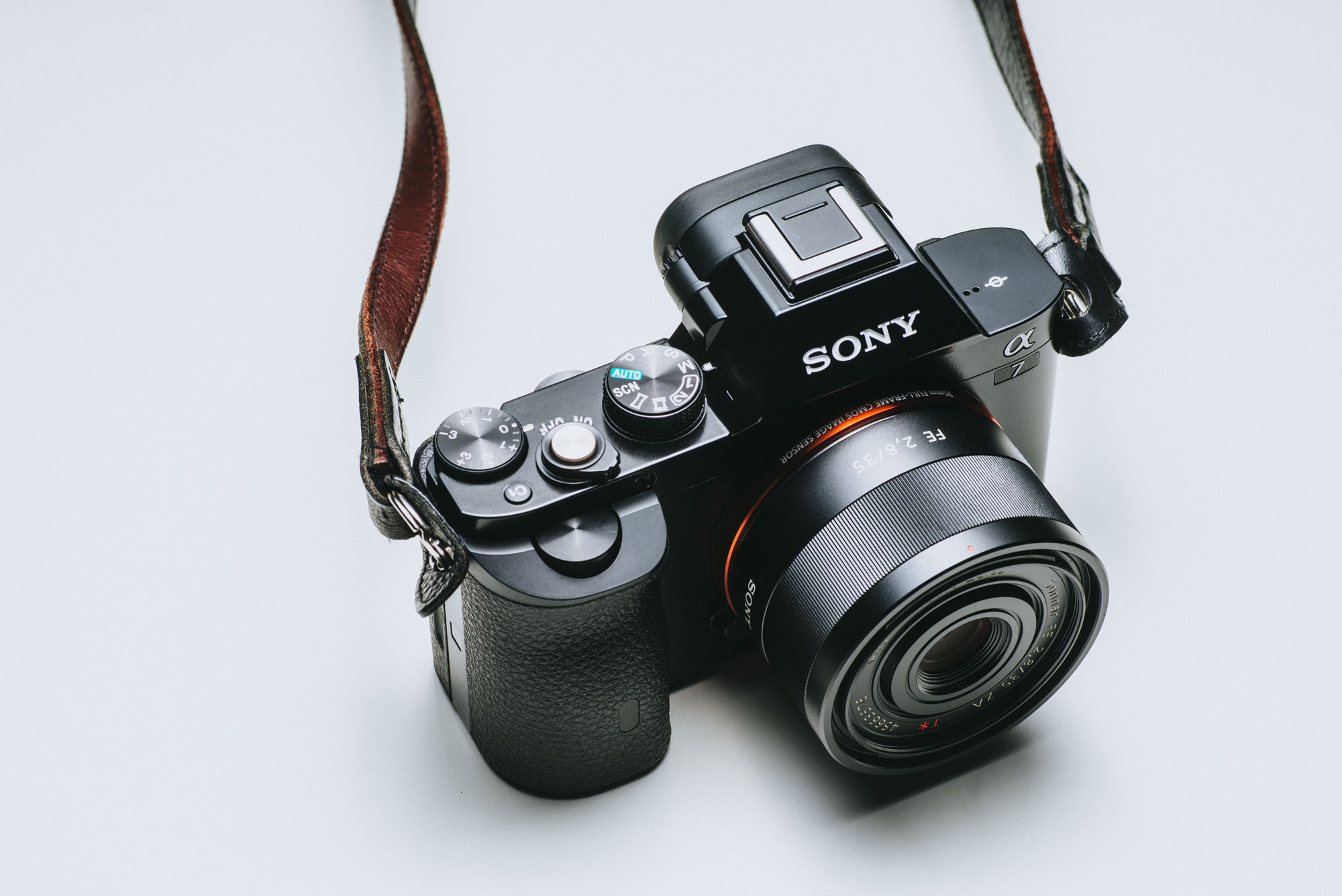 カメラ レンズ(単焦点) Sony (Zeiss) Sonnar T* FE 35mm f/2.8 ZA review – Review By Richard